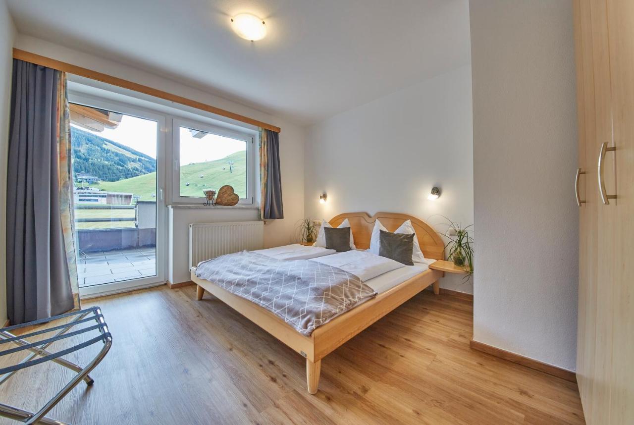 Am Zwoelferkogel Appartements Saalbach-Hinterglemm Exterior foto